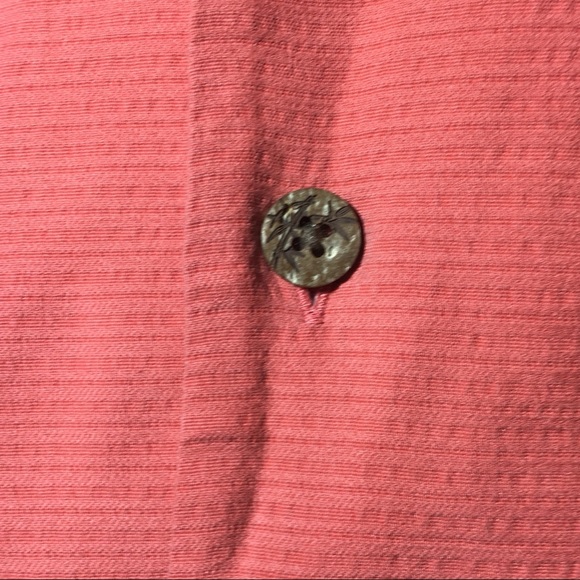 Tommy Bahama 100% Silk Button Up Shirt. XXL - Picture 3 of 7